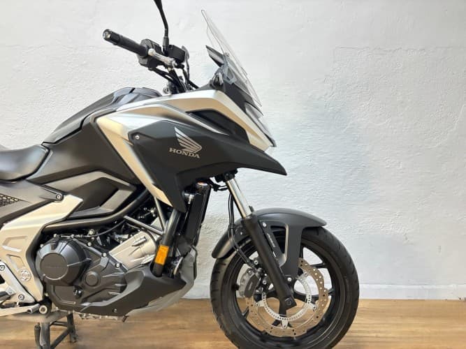 Comprar HONDA NC 750 X (A) 2021 de segunda mano HONDA NC 750 X (A) 2021 de segunda mano