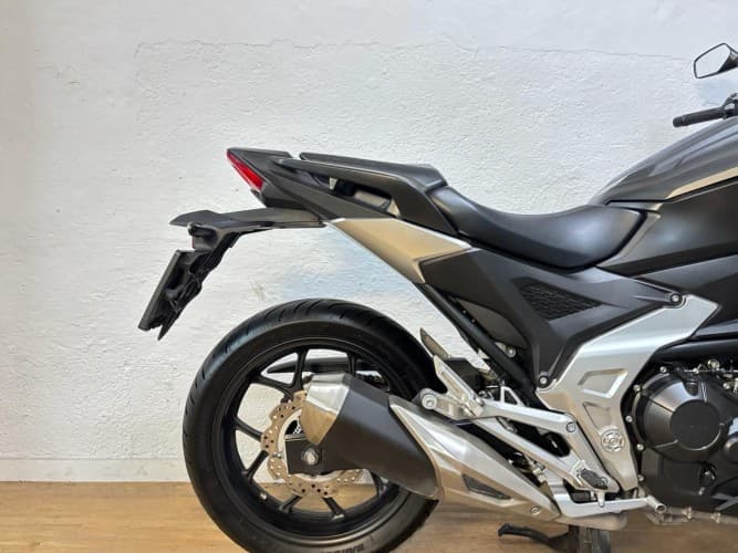 Comprar HONDA NC 750 X (A) 2021 de segunda mano HONDA NC 750 X (A) 2021 de segunda mano