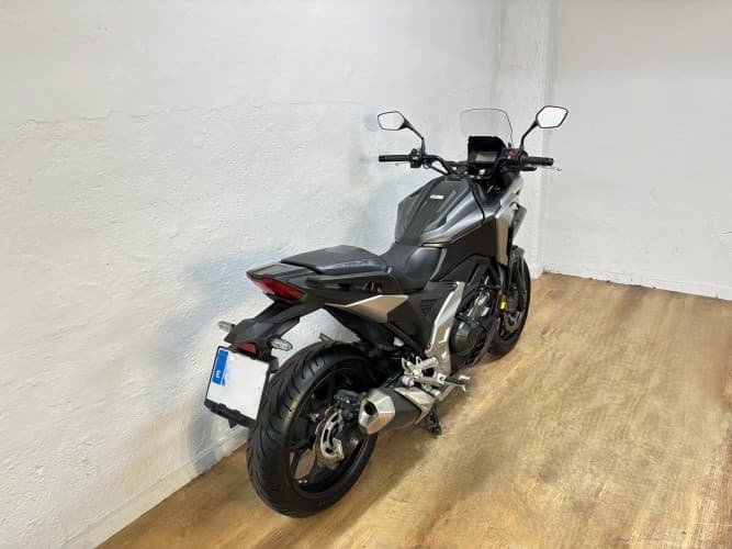 Comprar HONDA NC 750 X (A) 2021 de segunda mano HONDA NC 750 X (A) 2021 de segunda mano