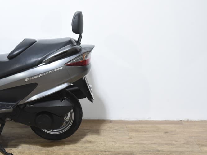 SUZUKI BURGMAN 200 2009 de segunda mano