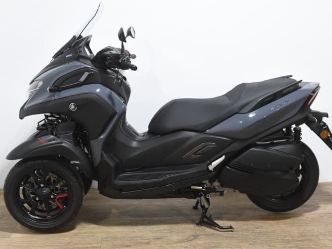 YAMAHA TRICITY 300 2024 de segunda mano