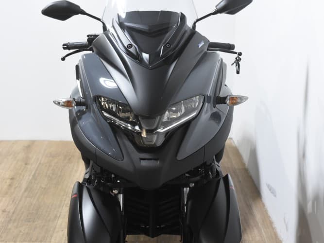 YAMAHA TRICITY 300 2024 de segunda mano