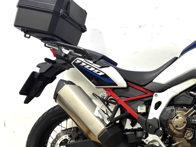 HONDA AFRICA TWIN CRF 1100 (DCT) (TOP CASE) 2023 de segunda mano