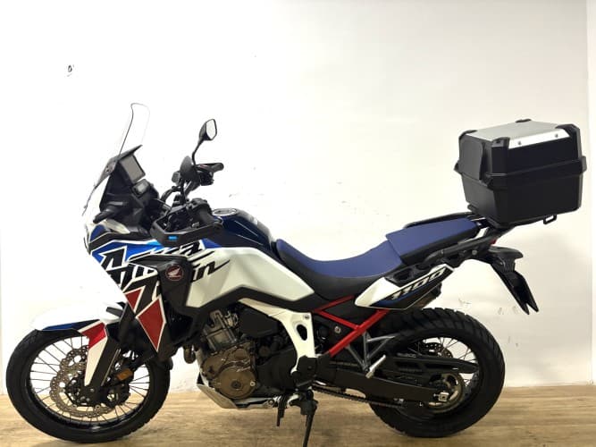 HONDA AFRICA TWIN CRF 1100 (DCT) (TOP CASE) 2023 de segunda mano