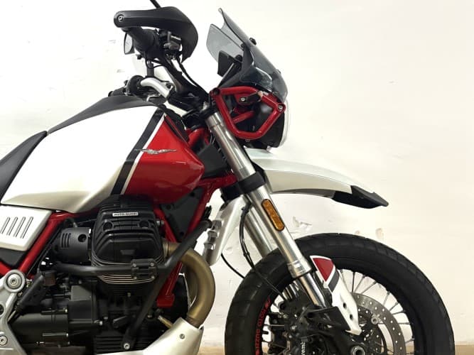 Comprar MOTO GUZZI V85 TT 2021 de segunda mano MOTO GUZZI V85 TT 2021 de segunda mano