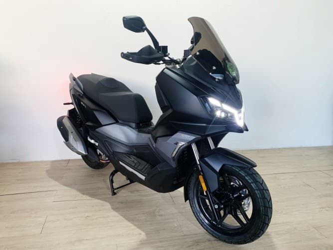 SYM ADX 300 TCS 2025 de segunda mano