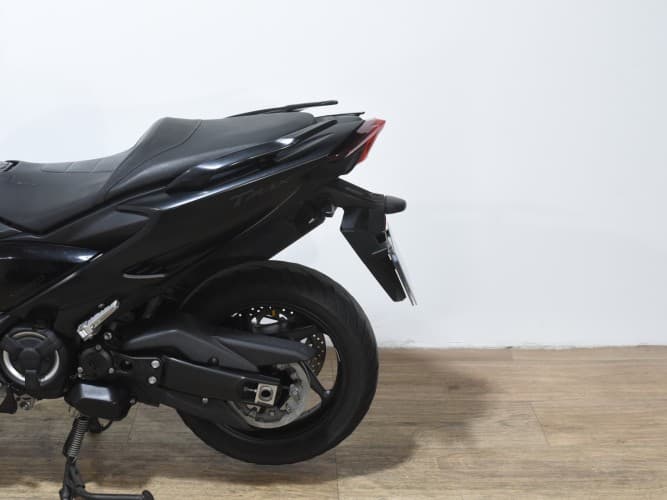 Comprar YAMAHA TMAX 560 TECH MAX 2020 de segunda mano YAMAHA TMAX 560 TECH MAX 2020 de segunda mano
