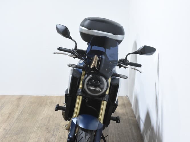 Comprar HONDA CB 650 R (A) (TOP CASE) 2021 de segunda mano HONDA CB 650 R (A) (TOP CASE) 2021 de segunda mano