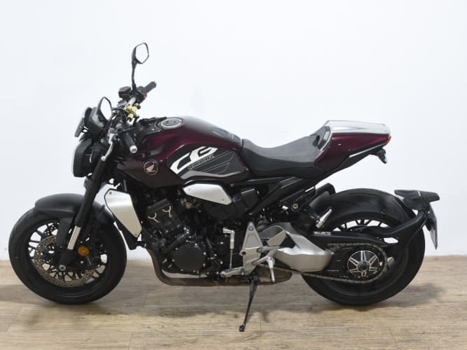 Comprar HONDA CB 1000 R (SC PROJECT HOMOLOGADO) 2024 de segunda mano HONDA CB 1000 R (SC PROJECT HOMOLOGADO) 2024 de segunda mano