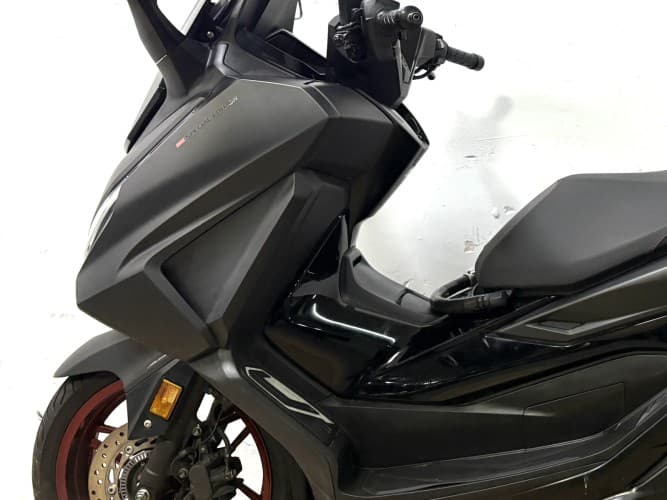 Comprar HONDA FORZA 125 2023 de segunda mano HONDA FORZA 125 2023 de segunda mano