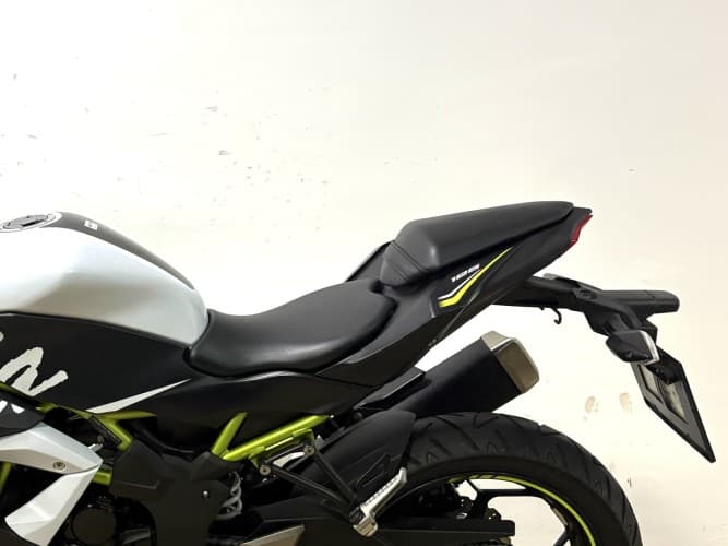 KAWASAKI NINJA 125 2020 de segunda mano