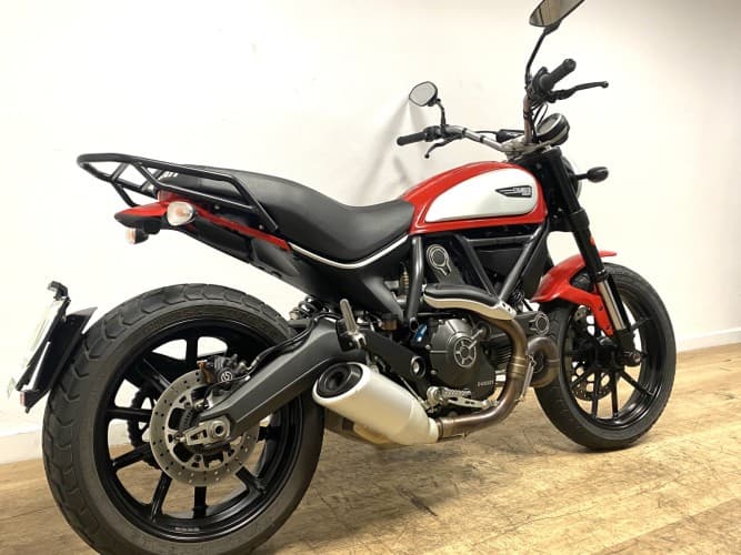 DUCATI SCRAMBLER CLASSIC (A) 2016 de segunda mano