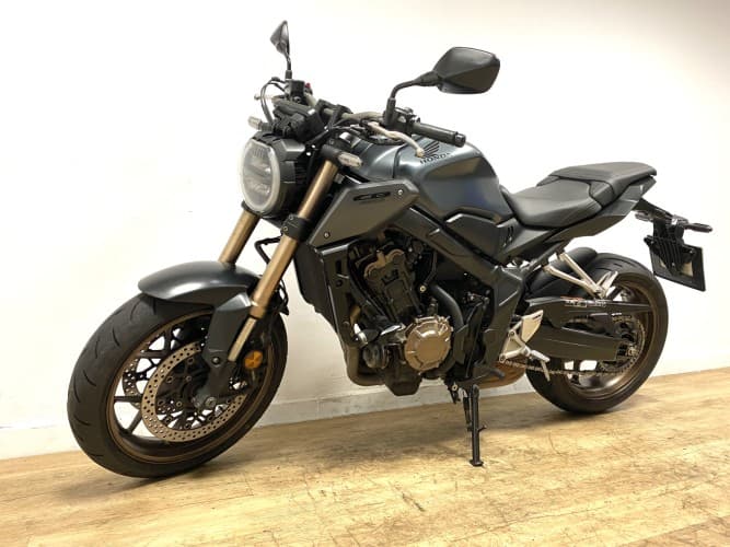 Comprar HONDA CB 650 R (A) 2023 de segunda mano HONDA CB 650 R (A) 2023 de segunda mano