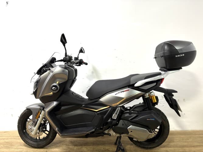 QJMOTOR ATR 125 2025 de segunda mano