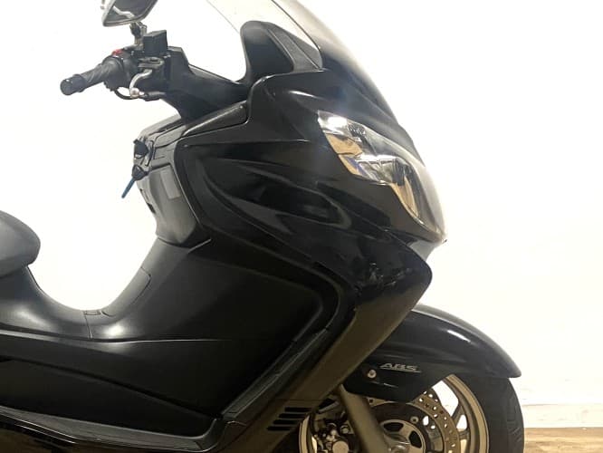 Comprar SUZUKI BURGMAN 400 2010 de segunda mano SUZUKI BURGMAN 400 2010 de segunda mano
