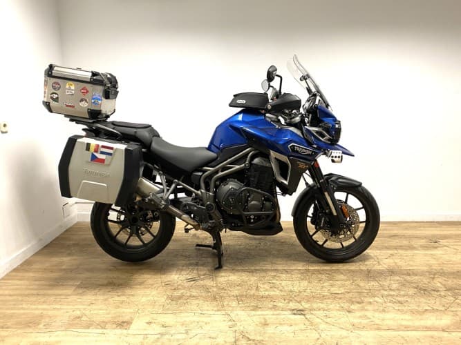 TRIUMPH TIGER 1200 EXPLORER XRX (3 MALETAS) 2017 de segunda mano