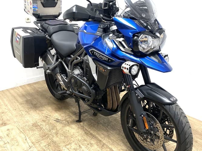 TRIUMPH TIGER 1200 EXPLORER XRX (3 MALETAS) 2017 de segunda mano
