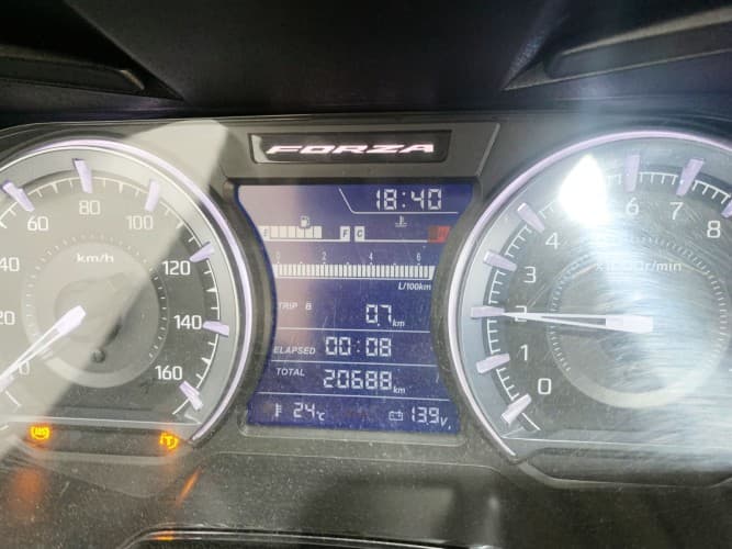 HONDA FORZA 125 2023 de segunda mano