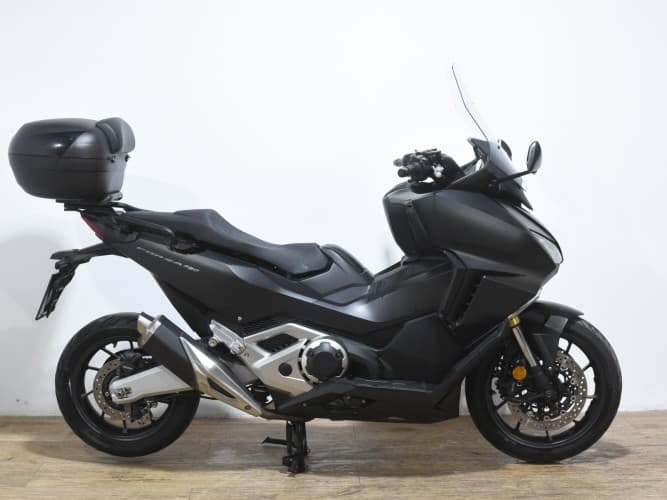 Comprar HONDA FORZA 750 (A2) 2022 de segunda mano HONDA FORZA 750 (A2) 2022 de segunda mano