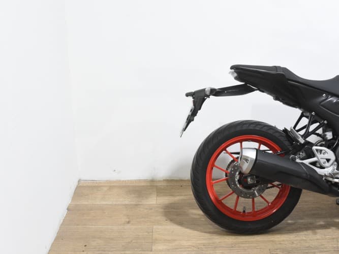 Comprar YAMAHA MT-125 2021 de segunda mano YAMAHA MT-125 2021 de segunda mano