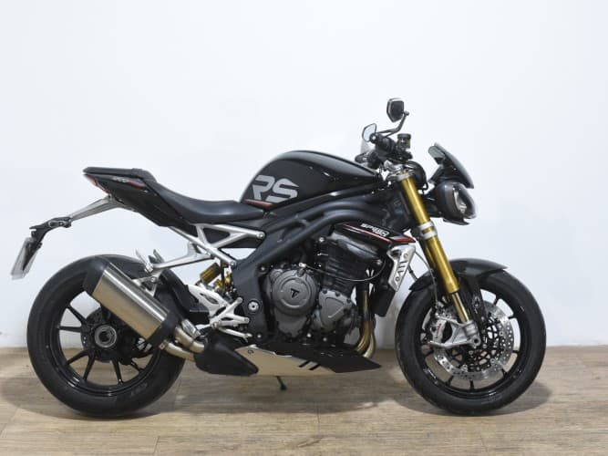 Comprar TRIUMPH SPEED TRIPLE 1200 RS (A) 2021 de segunda mano TRIUMPH SPEED TRIPLE 1200 RS (A) 2021 de segunda mano