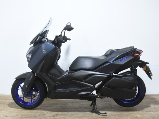 Comprar YAMAHA XMAX 300 2023 de segunda mano YAMAHA XMAX 300 2023 de segunda mano