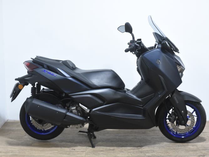 Comprar YAMAHA XMAX 300 2023 de segunda mano YAMAHA XMAX 300 2023 de segunda mano