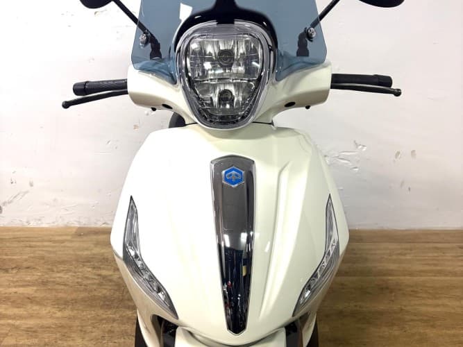 PIAGGIO BEVERLY 350 2020 de segunda mano