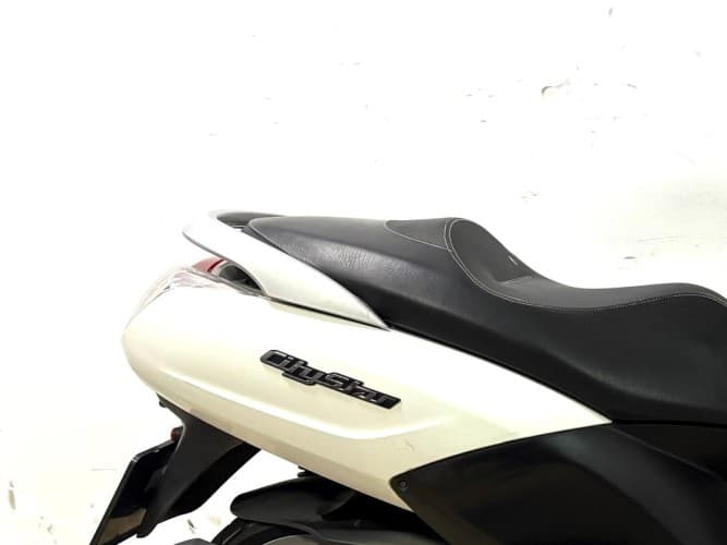 PEUGEOT CITYSTAR 125 2017 de segunda mano