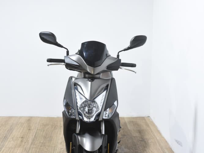 Comprar KYMCO AGILITY CITY 50 2025 de segunda mano KYMCO AGILITY CITY 50 2025 de segunda mano