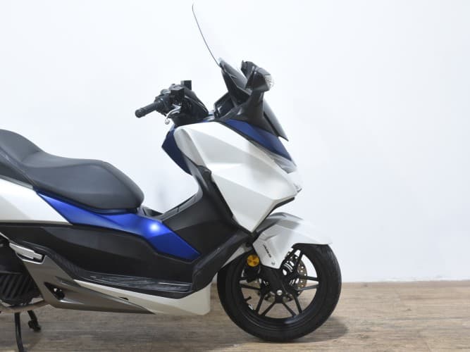 Comprar HONDA FORZA 125 2019 de segunda mano HONDA FORZA 125 2019 de segunda mano