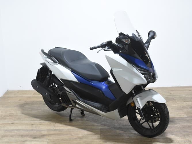 Comprar HONDA FORZA 125 2019 de segunda mano HONDA FORZA 125 2019 de segunda mano