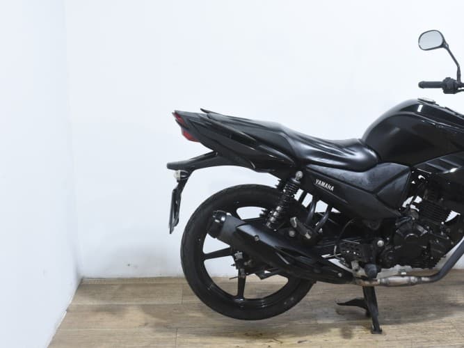 YAMAHA YS125 2019 de segunda mano