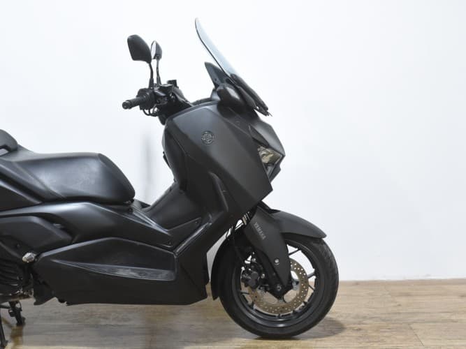 YAMAHA XMAX 125 2024 de segunda mano