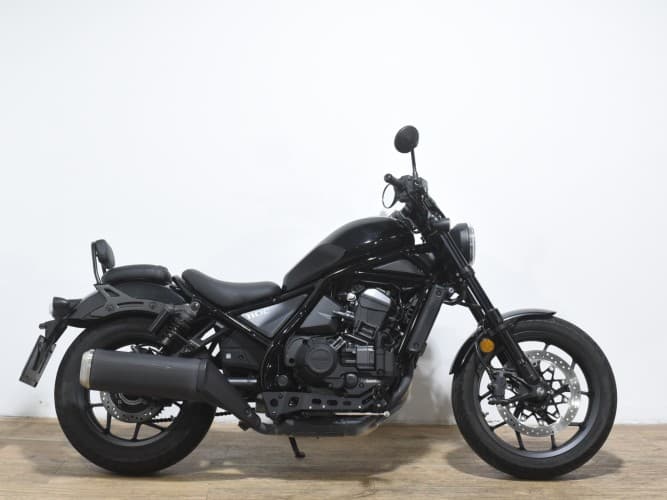HONDA REBEL 1100 DCT 2023 de segunda mano