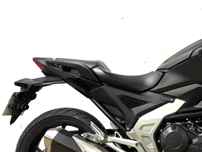 Comprar HONDA NC 750 X (A) 2024 de segunda mano HONDA NC 750 X (A) 2024 de segunda mano