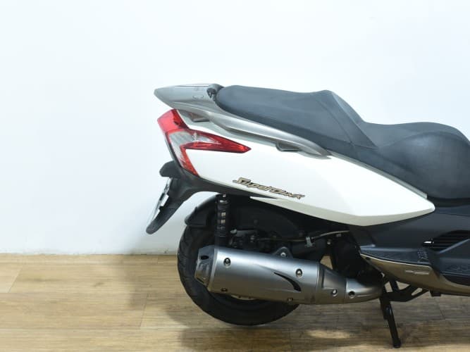 Comprar KYMCO SUPER DINK 125 2012 de segunda mano KYMCO SUPER DINK 125 2012 de segunda mano