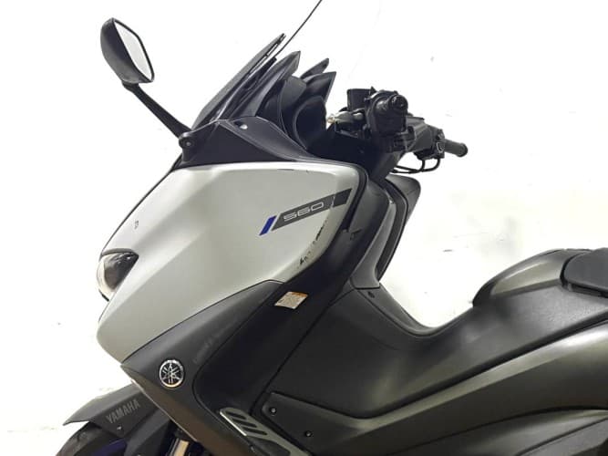 Comprar YAMAHA TMAX 560 2021 de segunda mano YAMAHA TMAX 560 2021 de segunda mano