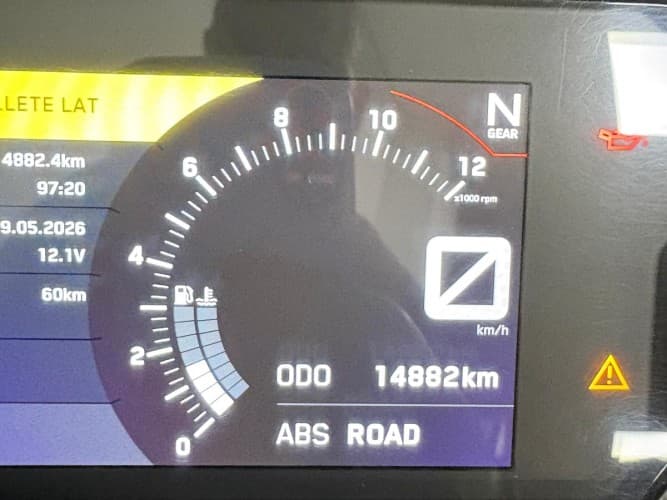 KTM DUKE 390 2023 de segunda mano