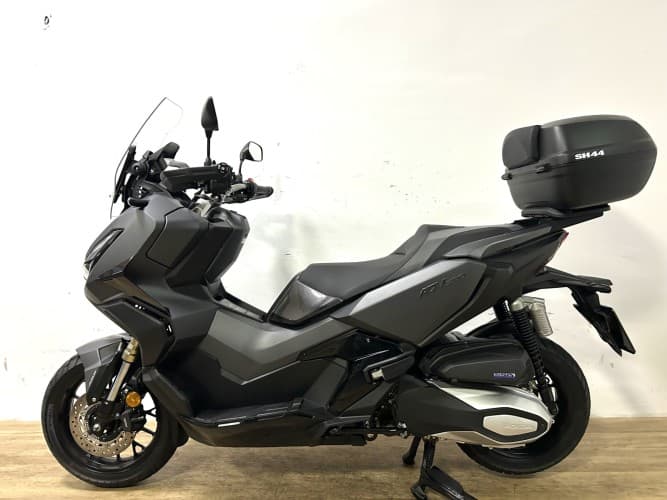 Comprar HONDA ADV 350 (TOP CASE) 2022 de segunda mano HONDA ADV 350 (TOP CASE) 2022 de segunda mano
