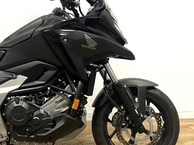 Comprar HONDA NC 750 X (A)(IVA DEDUCIBLE) 2024 de segunda mano HONDA NC 750 X (A)(IVA DEDUCIBLE) 2024 de segunda mano