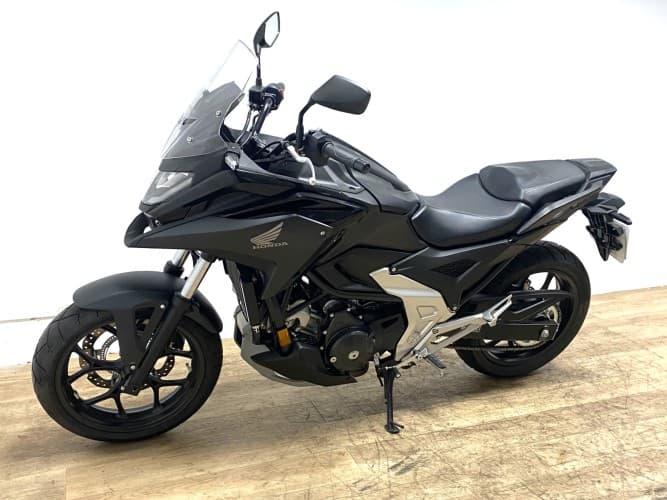 Comprar HONDA NC 750 X (A)(IVA DEDUCIBLE) 2024 de segunda mano HONDA NC 750 X (A)(IVA DEDUCIBLE) 2024 de segunda mano