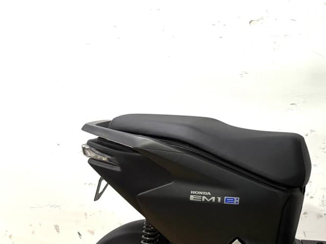 HONDA EM1 E NUEVA 0KM (IVA DEDUCIBLE) 2024 de segunda mano