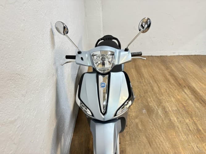 Comprar PIAGGIO LIBERTY 50 2024 de segunda mano PIAGGIO LIBERTY 50 2024 de segunda mano