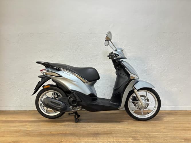 Comprar PIAGGIO LIBERTY 50 2024 de segunda mano PIAGGIO LIBERTY 50 2024 de segunda mano