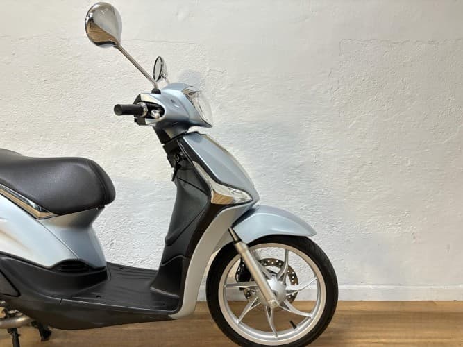 Comprar PIAGGIO LIBERTY 50 2024 de segunda mano PIAGGIO LIBERTY 50 2024 de segunda mano