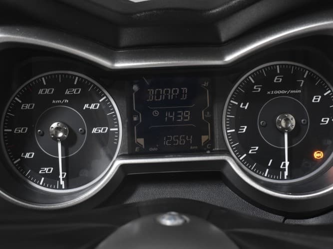 YAMAHA XMAX 300 2018 de segunda mano