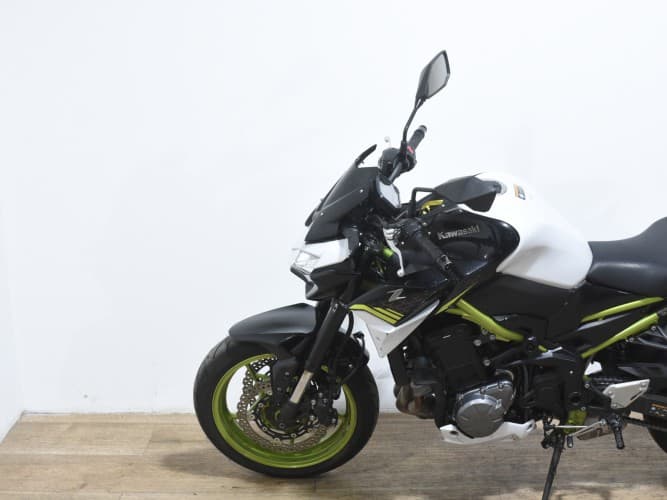 Comprar KAWASAKI Z 900 (FULL) ( A )(IVA DEDUCIBLE) 2021 de segunda mano KAWASAKI Z 900 (FULL) ( A )(IVA DEDUCIBLE) 2021 de segunda mano