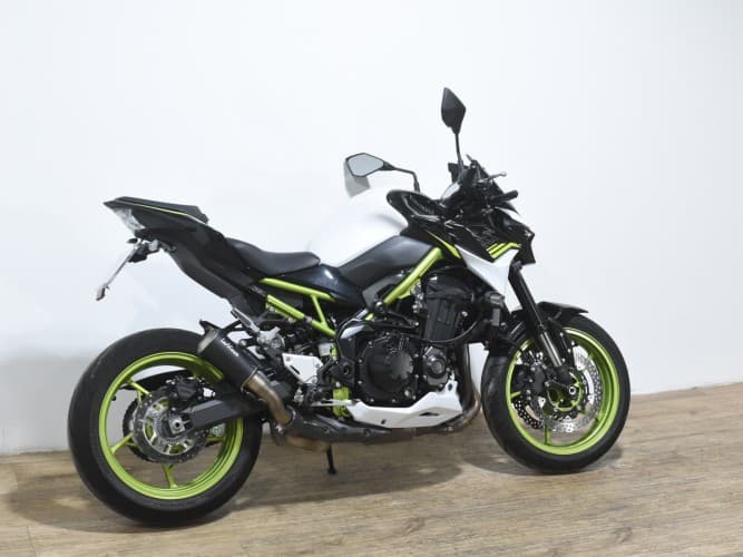 Comprar KAWASAKI Z 900 (FULL) ( A )(IVA DEDUCIBLE) 2021 de segunda mano KAWASAKI Z 900 (FULL) ( A )(IVA DEDUCIBLE) 2021 de segunda mano