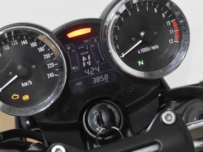 Comprar KAWASAKI Z 900 RS (FULL) 2023 de segunda mano KAWASAKI Z 900 RS (FULL) 2023 de segunda mano